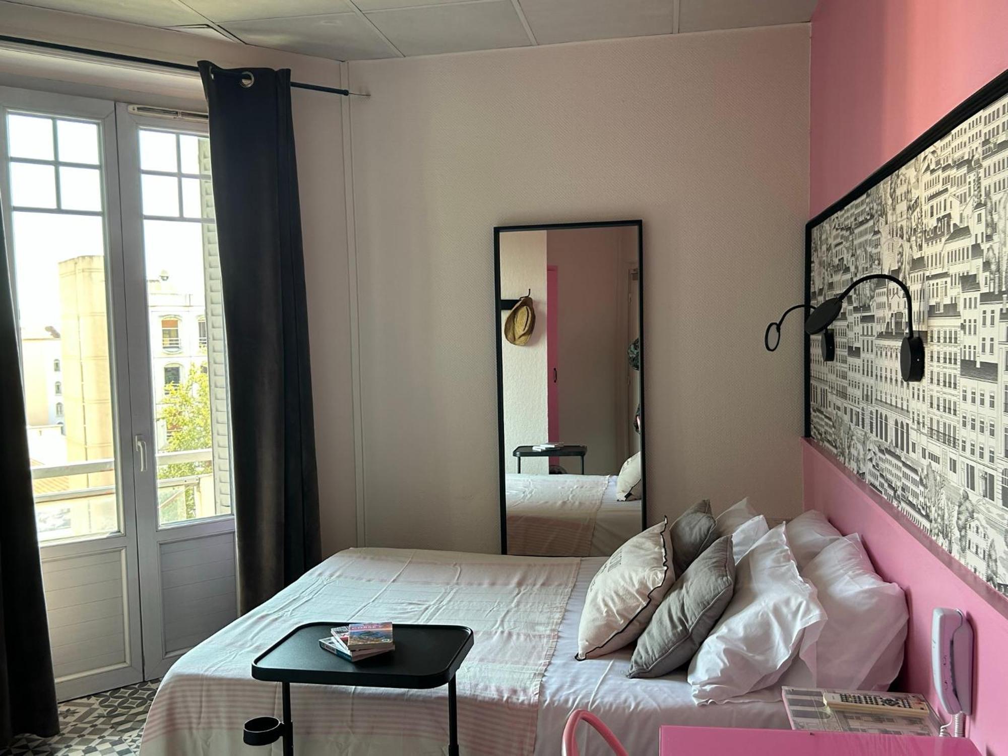 Hotel De La Croix-Rousse Lyon Zewnętrze zdjęcie